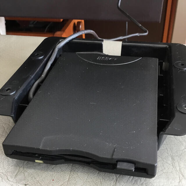 ヤマハ - エレクトーンステージア用フロッピーディスクドライブ快調