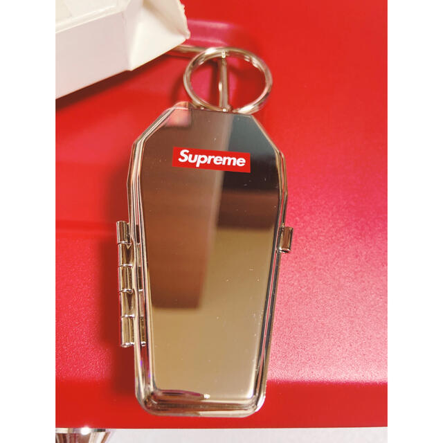 Supreme - supreme 携帯灰皿 キーホルダーの通販 by Mui's shop