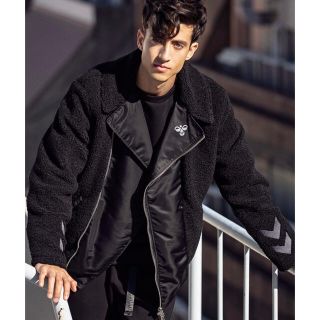 1piu1uguale3（ライダースジャケット）のフリマアイテム一覧