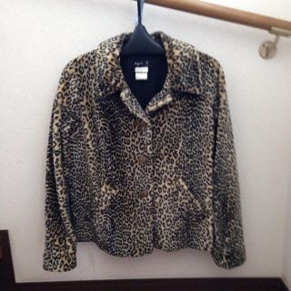 agnes b.（毛皮/ファーコート）のフリマアイテム一覧