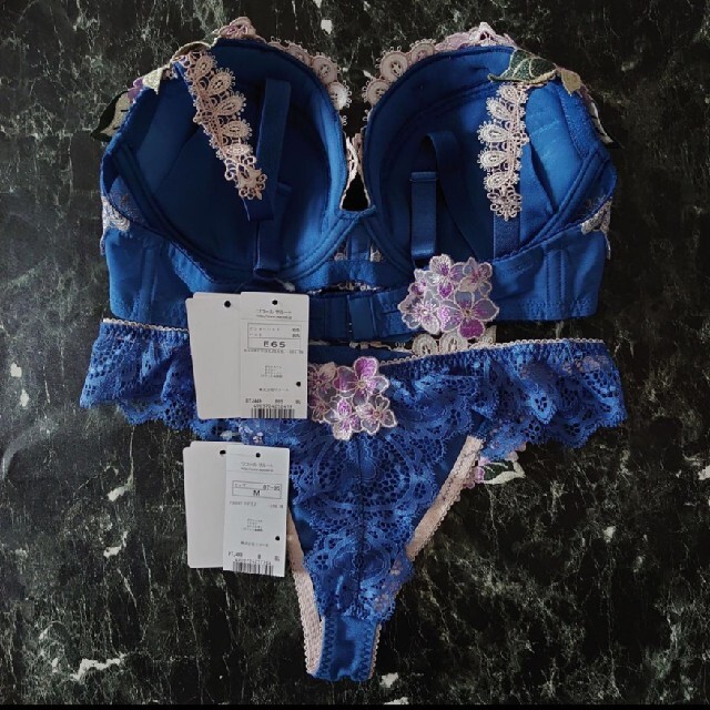 Wacoal - サルート49G E65 & ソングMの通販 by ちゃこ's shop