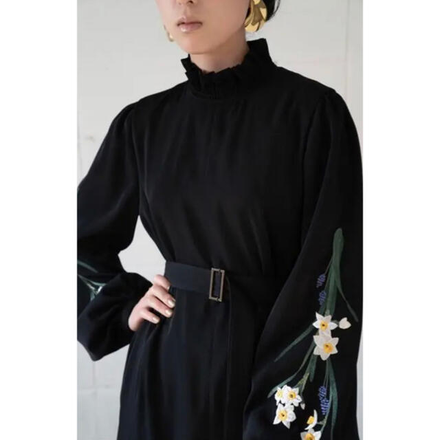 mame - 未使用 iCONOLOGY花を着るワンピース水仙ブラックの通販 by