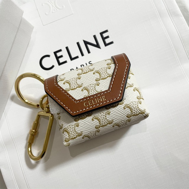 CELINE - 【保証書付】AirPodsケース CELINE 新品未使用の通販 by shop