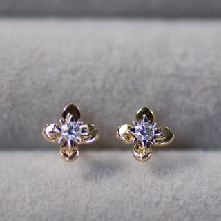 STAR JEWELRY（ピアス）のフリマアイテム一覧