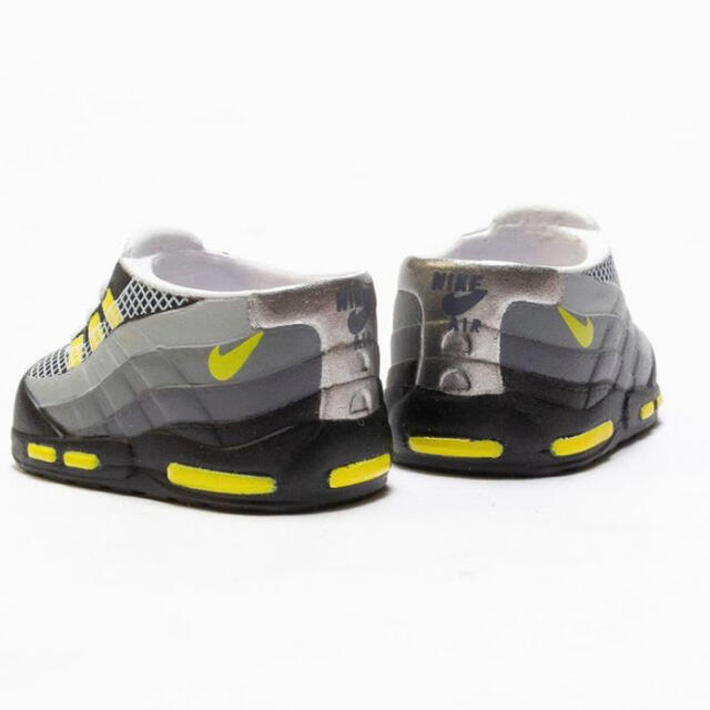 NIKE - BAIT kokies airmax95 ミニチュアシューズ キーホルダーの通販
