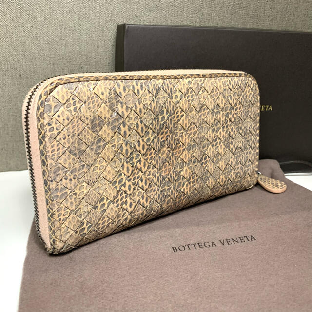 BOTTEGA VENETA - BOTTEGA VENETA ラウンドファスナー 長財布 パイソン