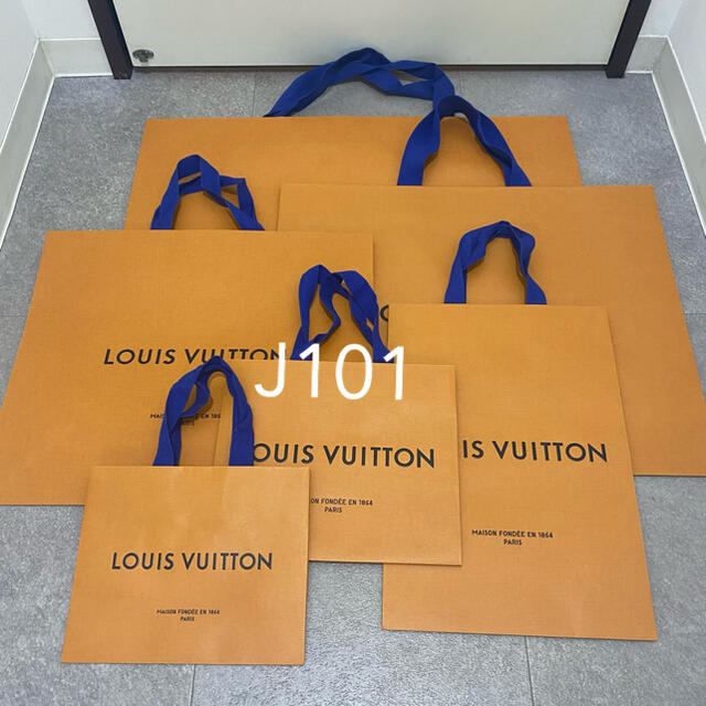 LOUIS VUITTON - ルイヴィトン ショッパー 紙袋 7枚セットの通販 by