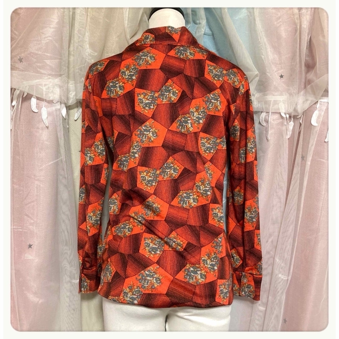 ꒰昭和レトロ꒱ブラウス花柄本物ヴィンテージ赤ボタンシャツ サイケ