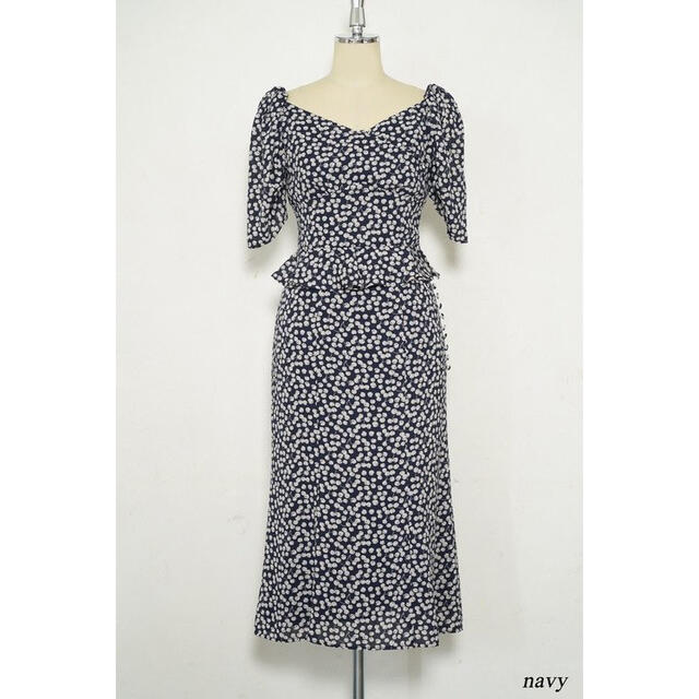 Her lip to - Herlipto cherry pattern Two Piece の通販 by あ