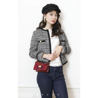 JUSGLITTY（ノーカラージャケット）のフリマアイテム一覧