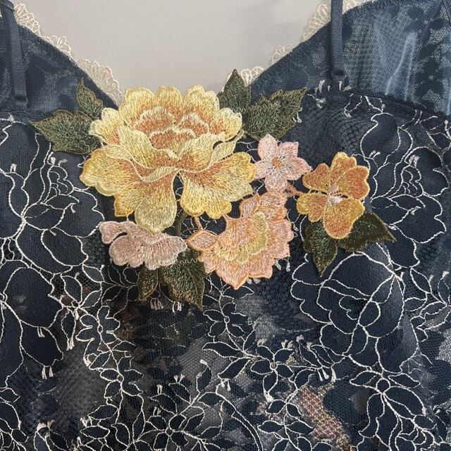 Wacoal - サルート 店舗限定 59 最新作 フォークロア キャミソール GB