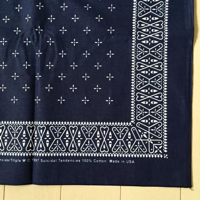 SUICIDAL TENDENCIES - 新品 USA製 スーサイダル クロス柄 バンダナ