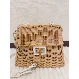 DIANA（バッグ ・ ホワイト/白色系）のフリマアイテム一覧