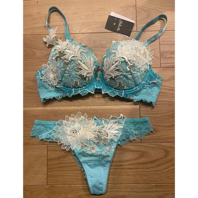 サルート【アールデコ】E65&ソングM PI 62 プレステージ