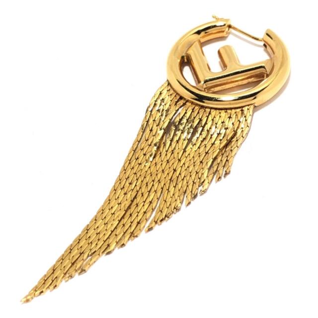 FENDI - 激レア 完売品 FENDI ピアスの通販 by ♡｜フェンディならラクマ