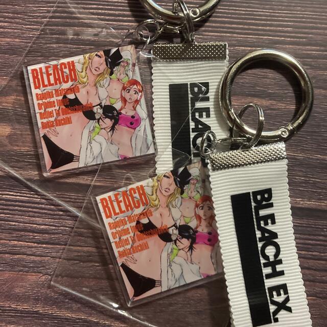 乱菊、ルキア、織姫、ネル BLEACH レコードジャケットキーチェーンの