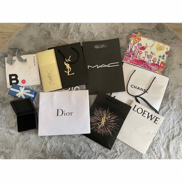 ハイブラ ショッパー YSL CHANEL Dior LOEWE などの通販 by おり｜ラクマ