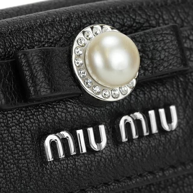 MIU MIU - 新品 ミュウミュウ MIU MIU 3つ折り財布 マドラス パール