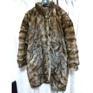 Christian Dior（毛皮/ファーコート）のフリマアイテム一覧