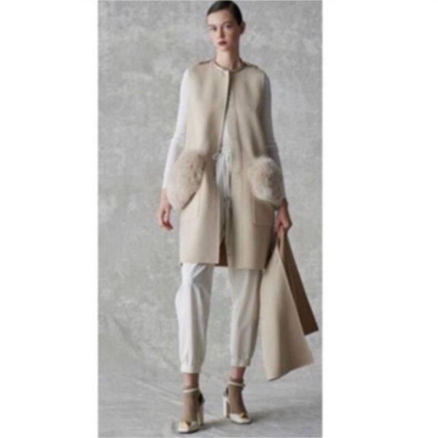 Drawer - ドゥロワー drawer リバーシブルケープコート ジレの通販 by