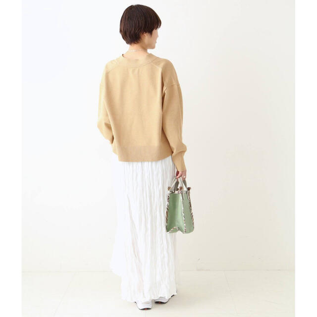 IENA 今季完売 Vネックカーディガン ベージュ IENA 今季 スーパー