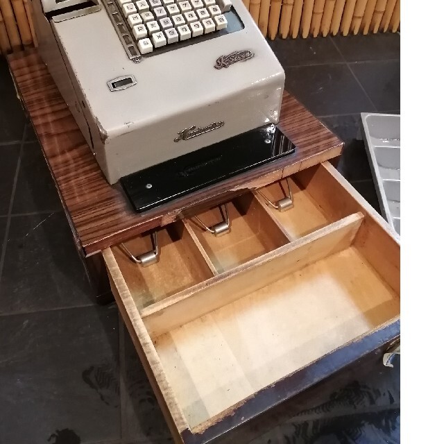 昭和レトロ、レジスターの通販 by えつお's shop｜ラクマ