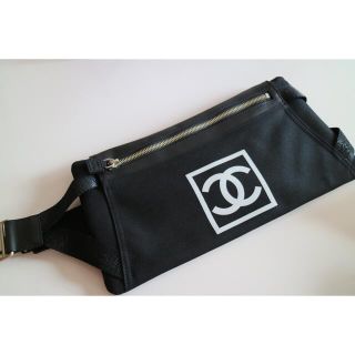 CHANEL（ボディバッグ/ウエストポーチ）のフリマアイテム一覧
