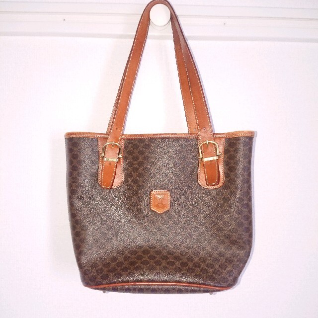 CELINE - 大人気 モデルCELINEセリーヌ バケツ型 マカダム トリオンフ