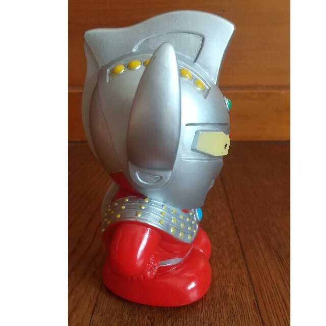 ウルトラマンタロウソフビ貯金箱の通販 by めめ's shop｜ラクマ