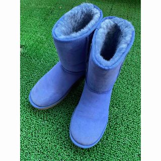 UGG（ブーツ ・ ブルー・ネイビー/青色系）のフリマアイテム一覧