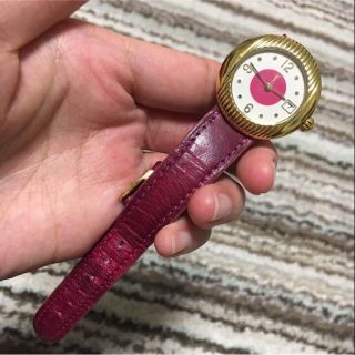 SAINT LAURENT（腕時計）のフリマアイテム一覧