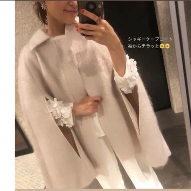 Drawer - yori シャギーケープコート ヨリ ホワイトの通販 by hana's