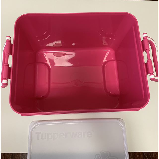 タッパーウェア ハンドルコンテナ 13.7 L の通販 by ☆__☆｜ラクマ