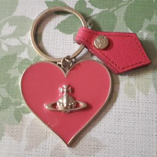 Vivienne Westwood（ピンク/桃色系）のフリマアイテム一覧