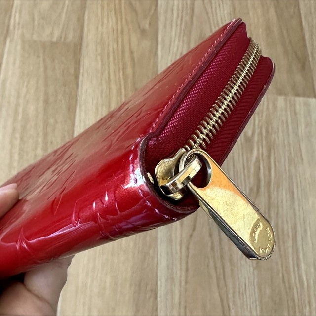 LOUIS VUITTON - ルイヴィトン◇ヴェルニ 長財布◇ヴェルニ◇赤 レッド