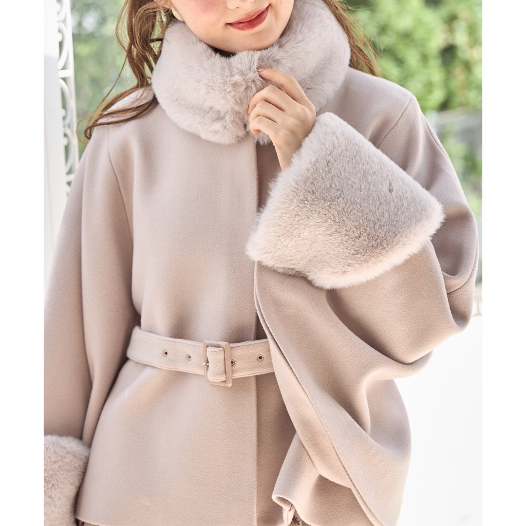 TOCCO closet - 2WAYファー＆ベルト付きケープライクコートの通販