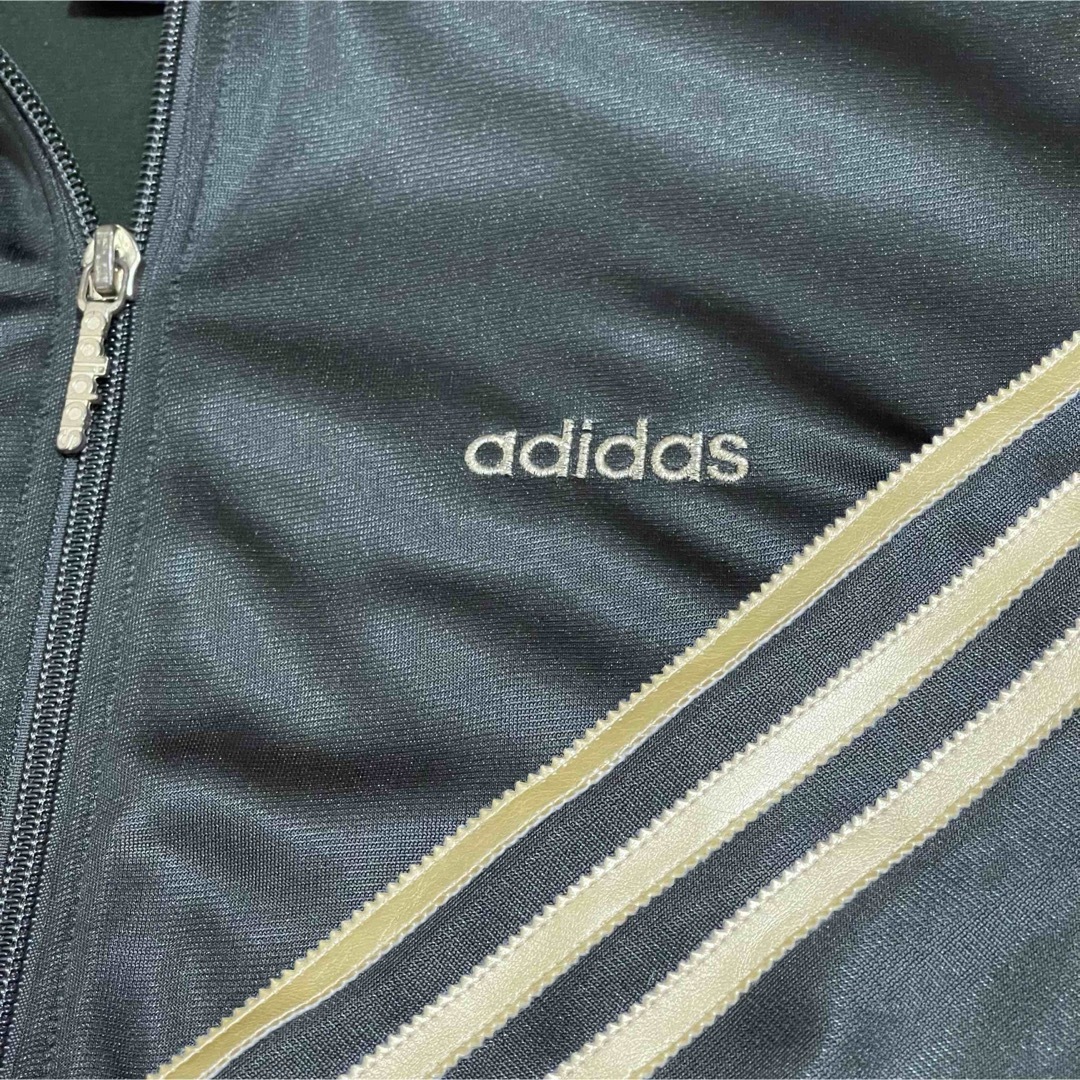 adidas - 新品同様L】アディダス刺繍トラックジャケット古着ジャージ