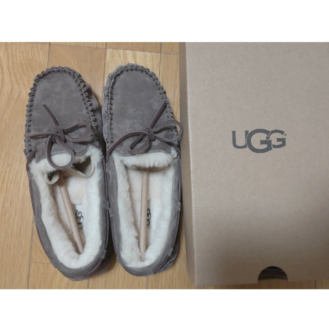 UGG - UGG 未使用ダコタ モカシン 7の通販 by M's shop｜アグならラクマ