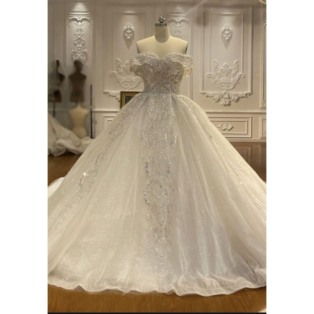 韓国 グリッターウエディングドレス の通販 by リボン｜ラクマ