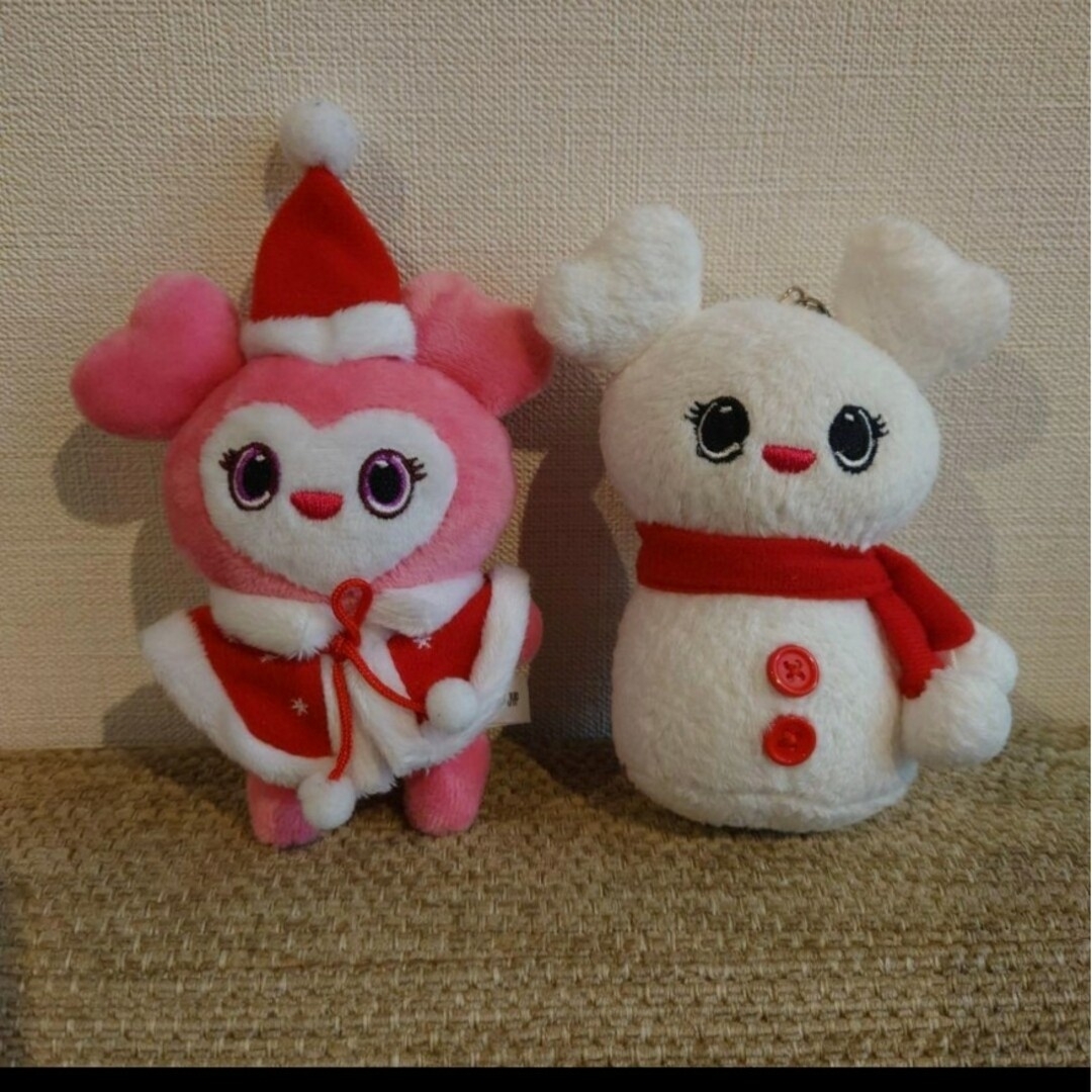 TWICE ラブリー バッグチャーム クリスマス 雪だるま タワレコ 2個