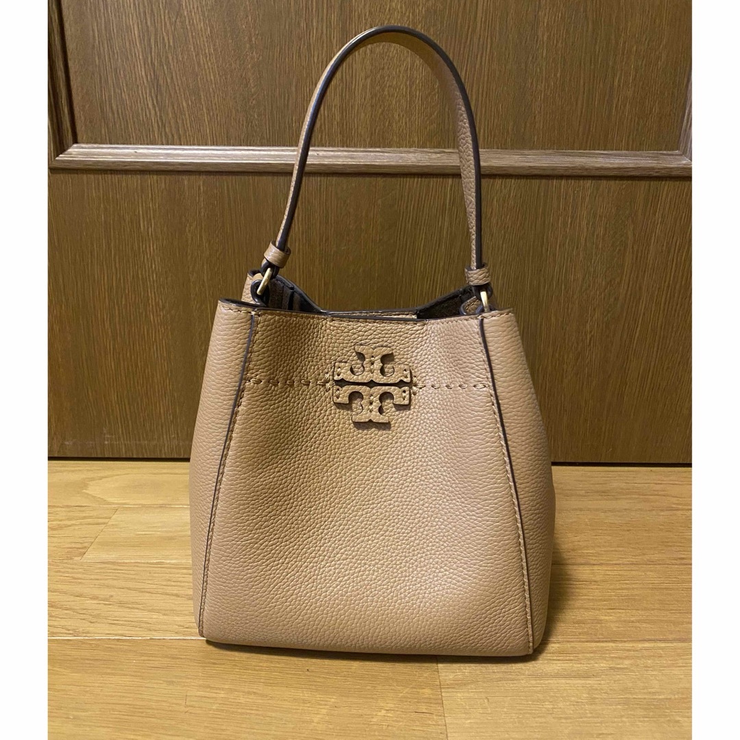 Tory Burch - トリーバーチ マック グロー スモール バケットバッグの