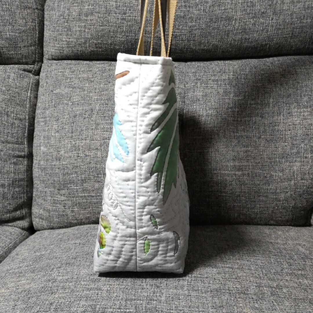 購入者が決まりました！ハンドメイド ハワイアンキルトバッグ (葡萄)の