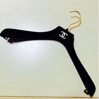 CHANEL（押し入れ収納/ハンガー）のフリマアイテム一覧