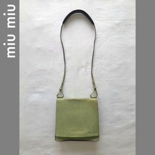 MIU MIU（ショルダーバッグ）のフリマアイテム一覧