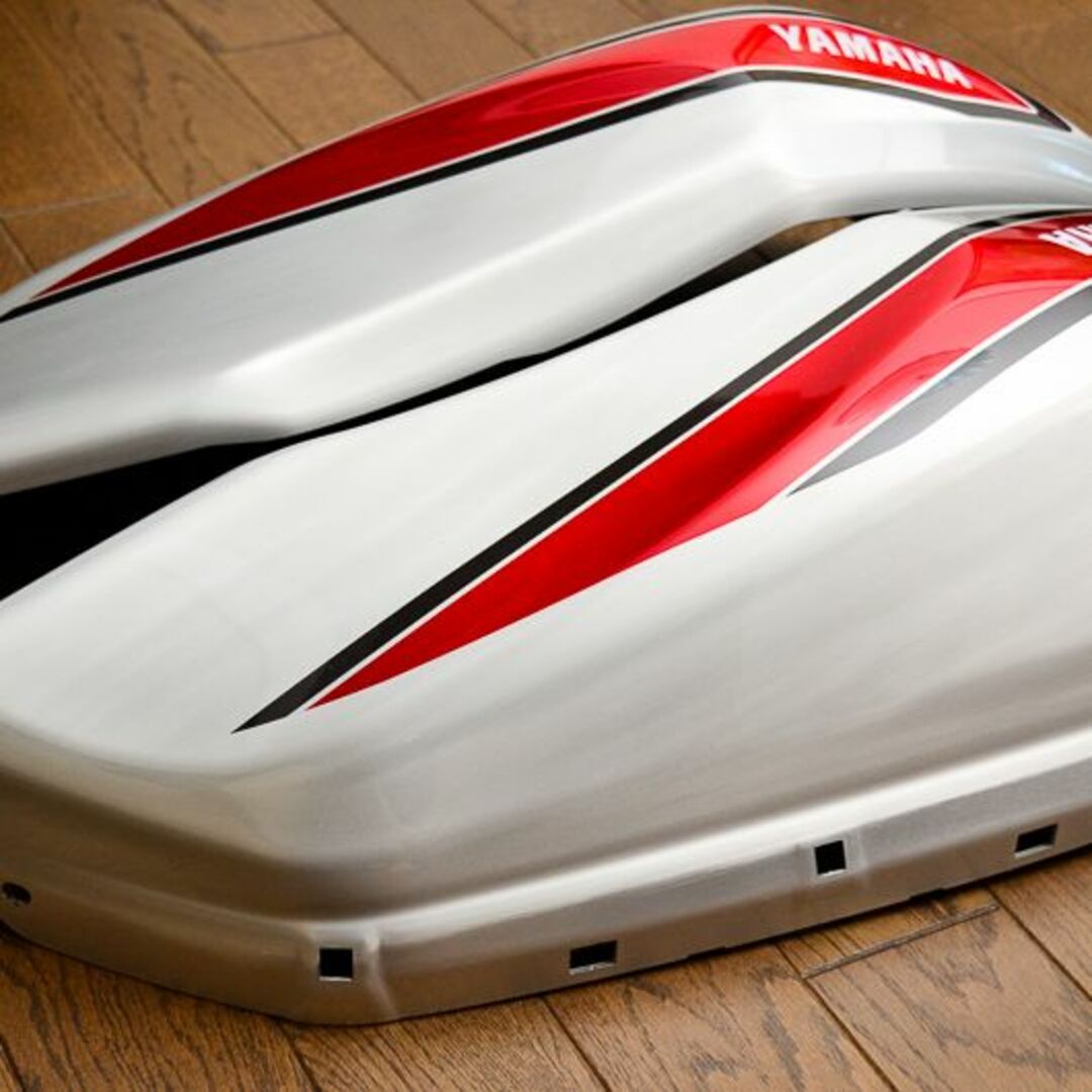 XSR700 タンクサイドカバー 美品の通販 by マルシェF's shop｜ラクマ