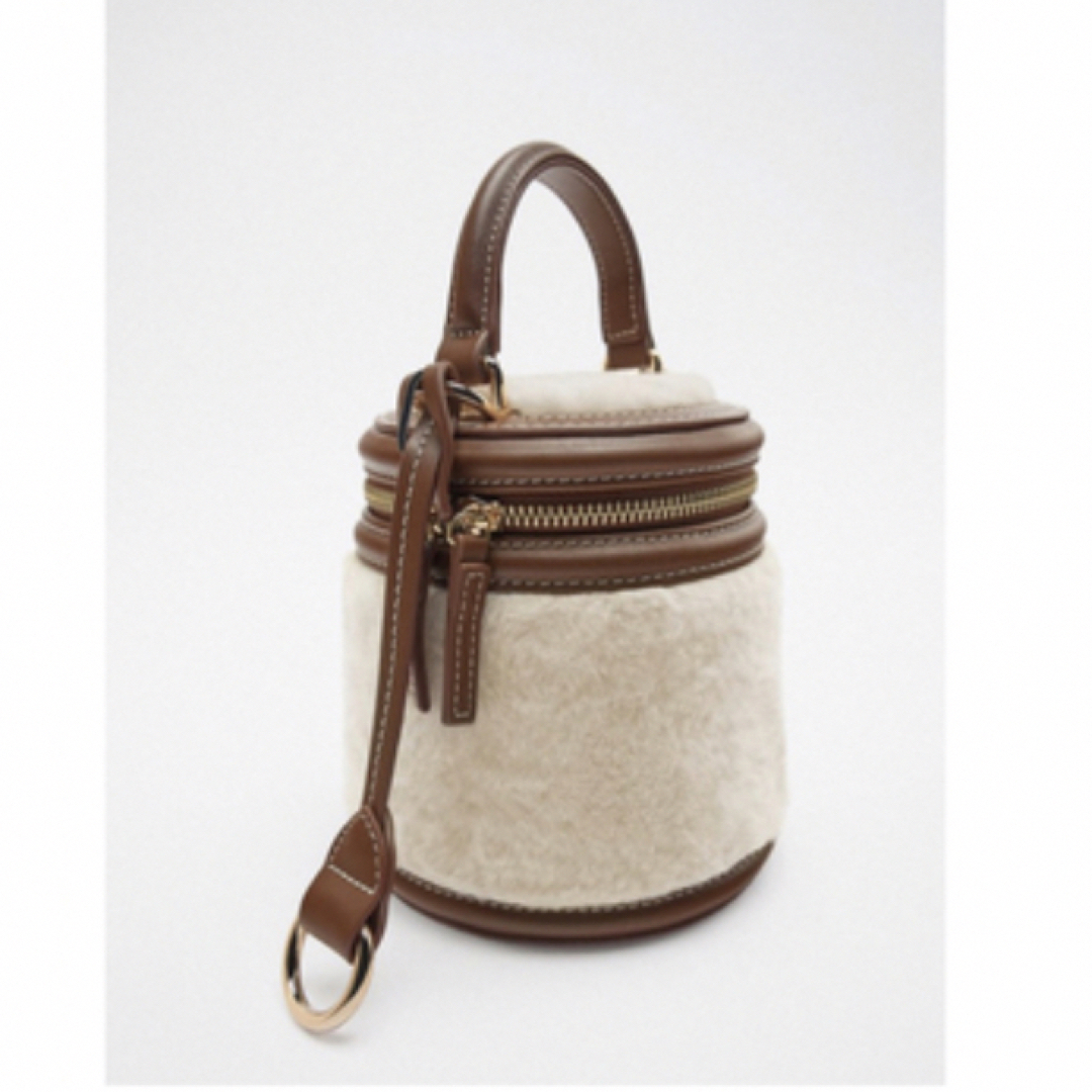 ZARA - ZARA フェイクファーハンドバッグの通販 by vanilla's shop