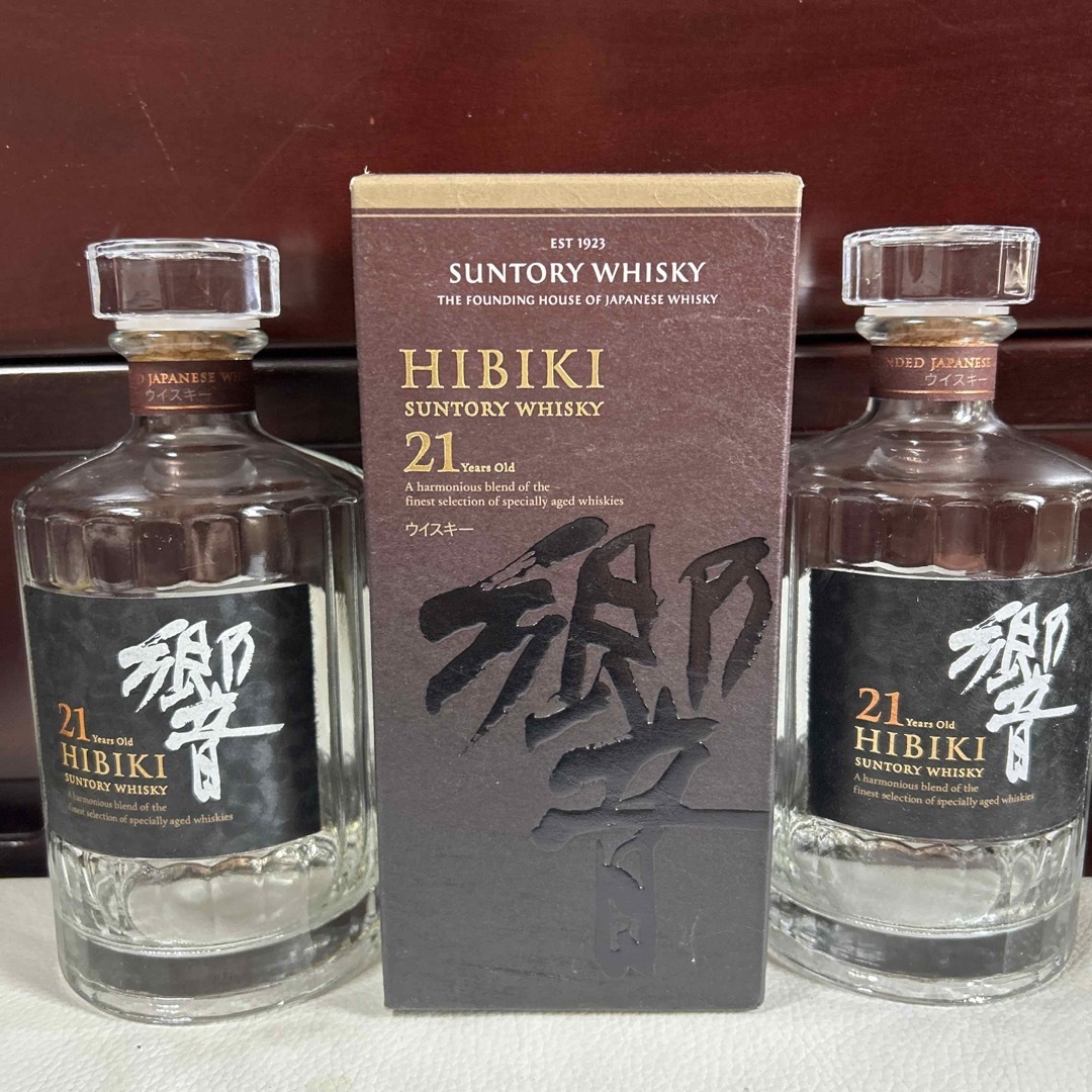 響 21年 ウイスキー 空ビンと箱の2本セット 【公式通販】