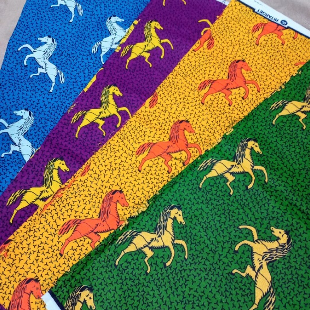 お値下げ アフリカ布 馬柄の通販 by hirochis shop｜ラクマ