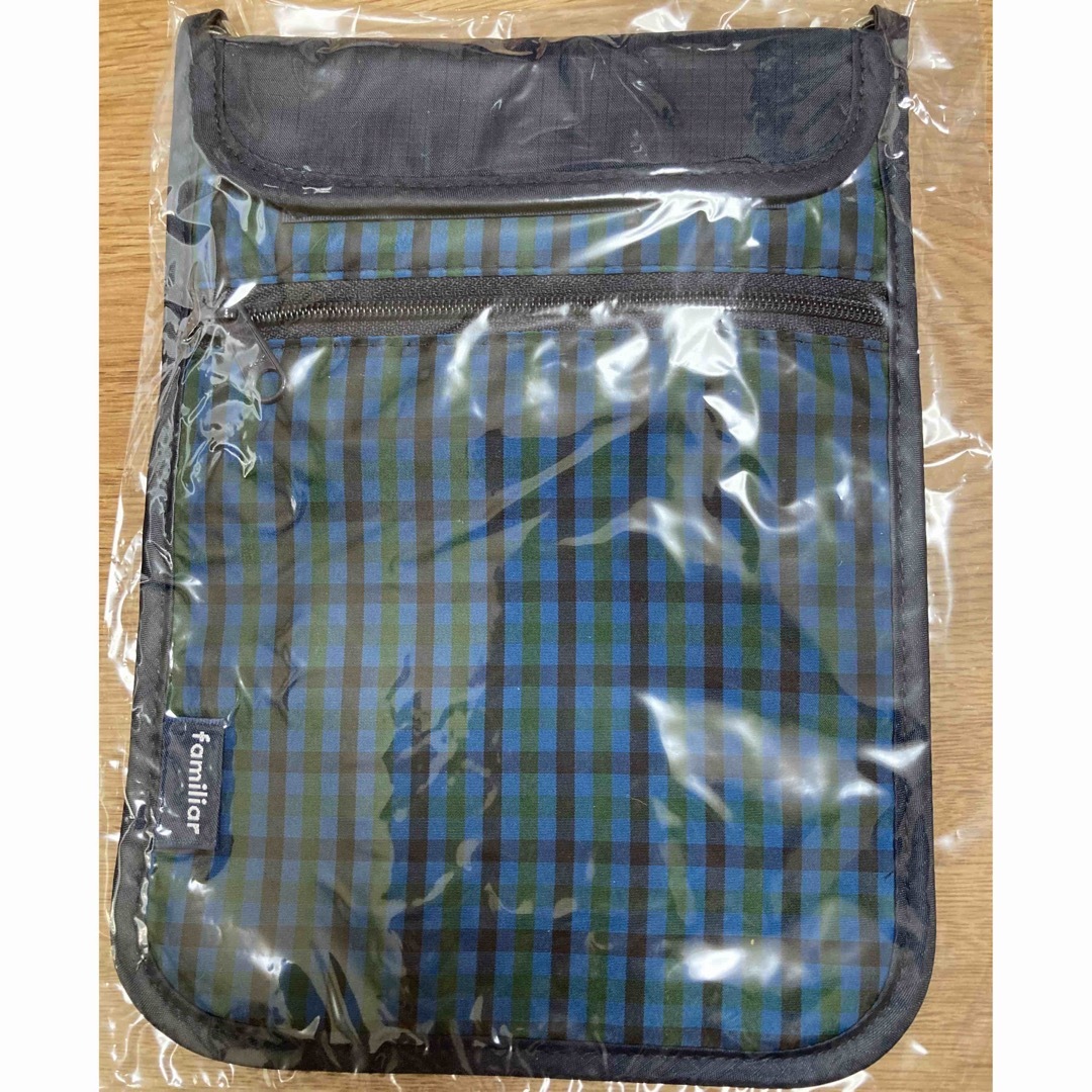 familiar - ファミリア サコッシュの通販 by ©️｜ファミリアならラクマ