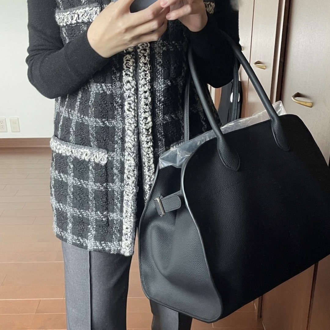 THE ROW - ザロウ風バック。未使用。今週限定値下げの通販 by